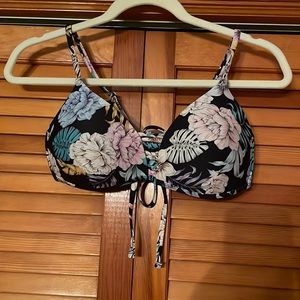 Women’s bikini top